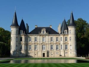 Chateau in Bordeaux 300x225 - Best Way to Drink Affordable Bordeaux Wines