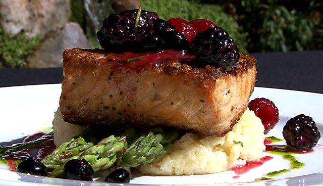 Paesanos' salmon