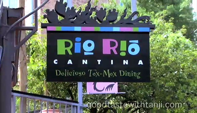 Rio Rio Cantina - sign