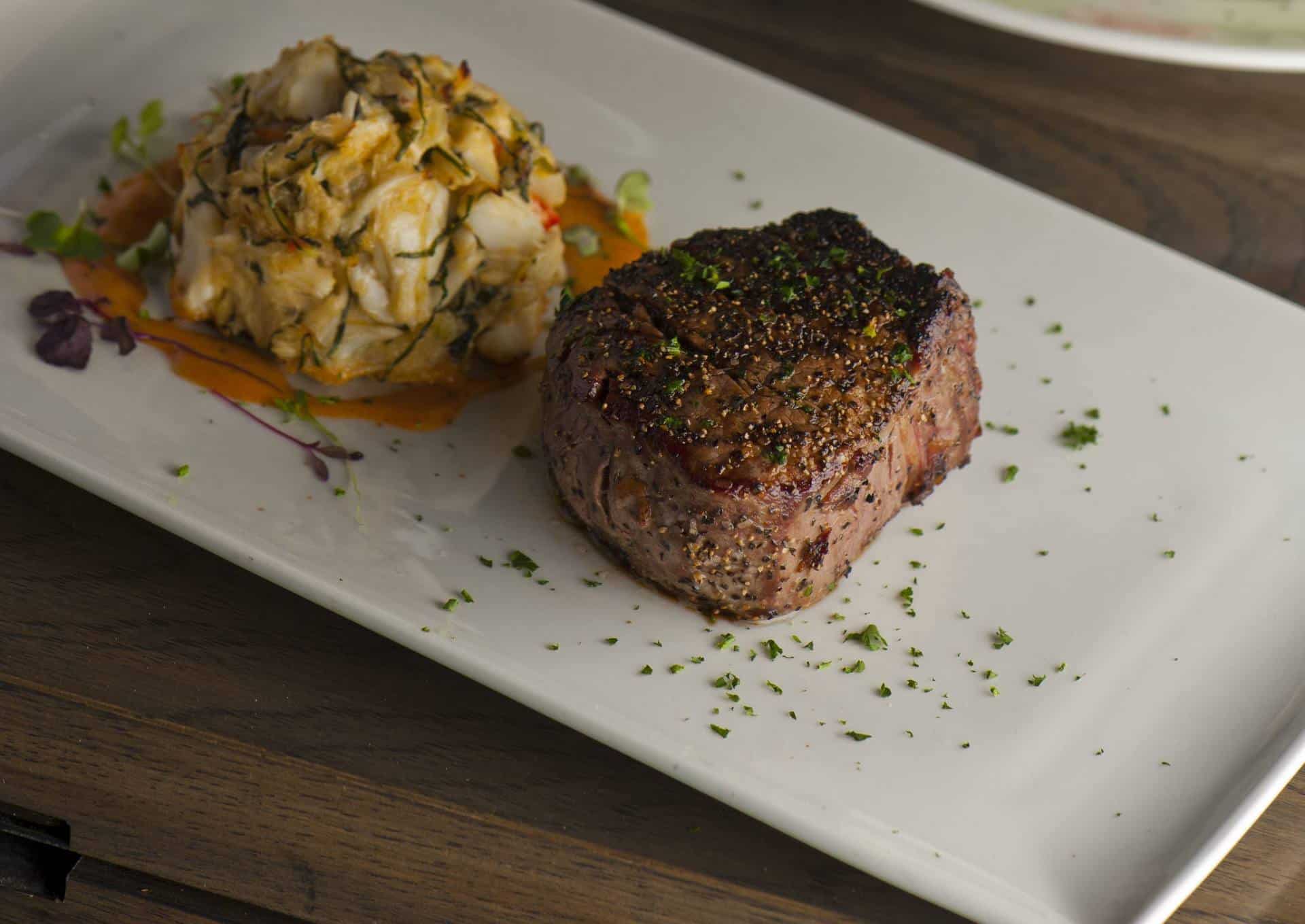 Sullivan's Steakhouse Catering - SMALL - JUMBO LUMP CRAB CAKES - Order  Online