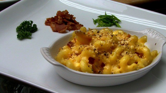 Catalyst Catering mac and cheese