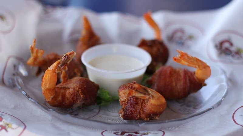 the-spot-shrimp-kisses