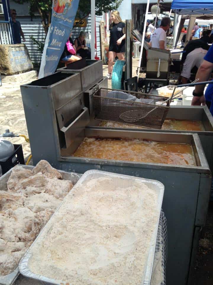 FRYING CHICKEN!
