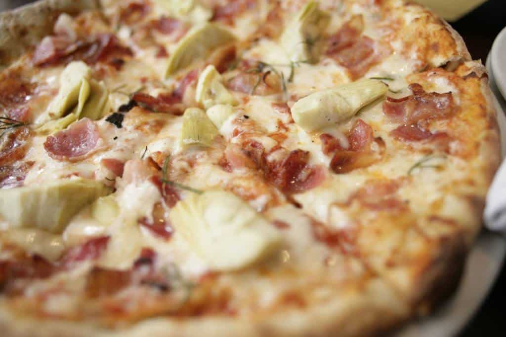 Gusto Bacon Pizza