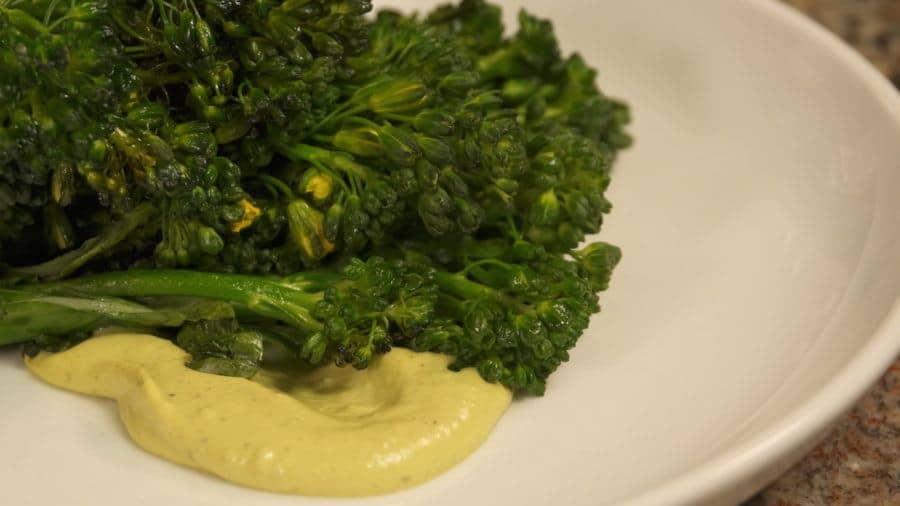 Cracked Pepper Béarnaise Sauce Goodtaste with Tanji