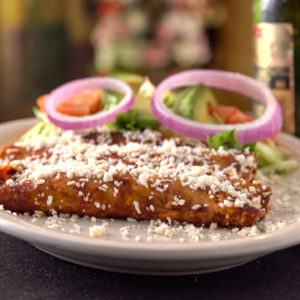 Enchiladas con Chile Colorado