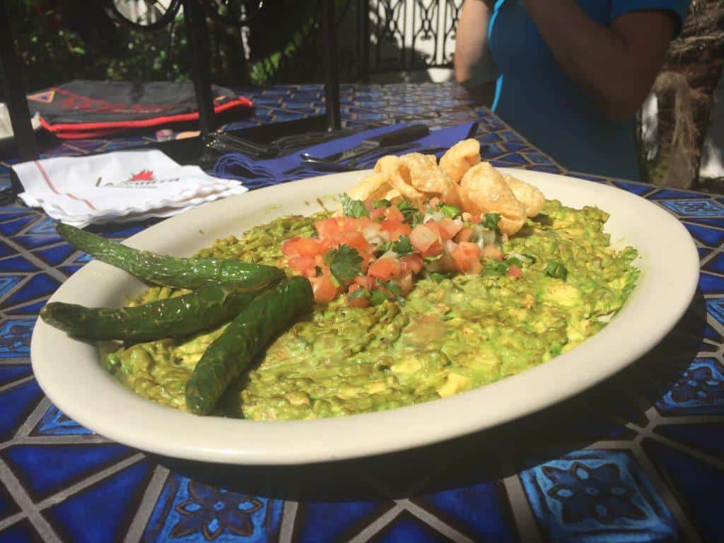 La Fogata's Guacamole con Tequila