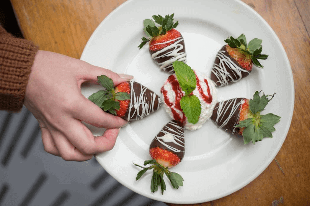 Dining out of Valentine's Day San Antonio Goodtaste with Tanji