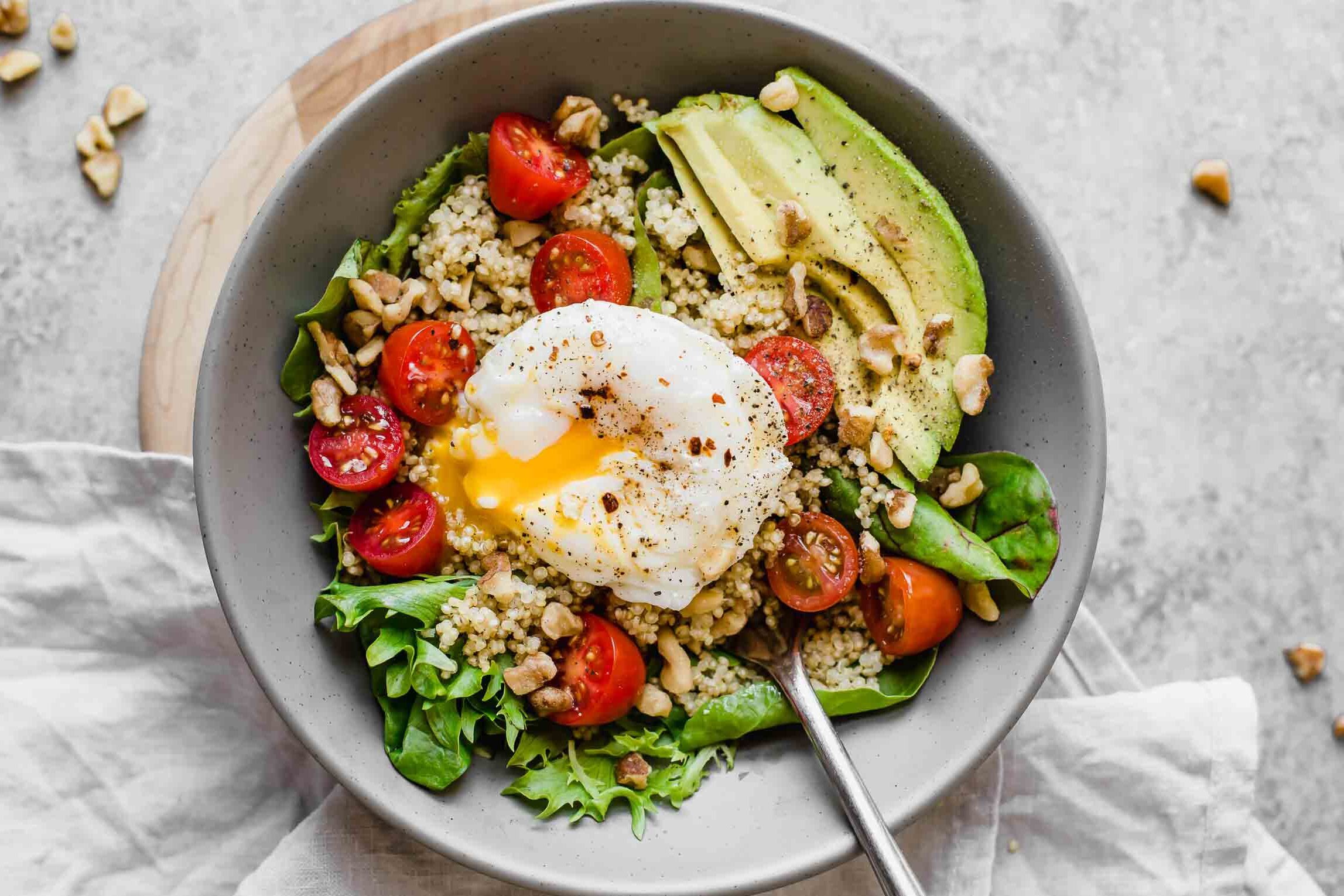Poached Egg Avocado Breakfast Salad 4