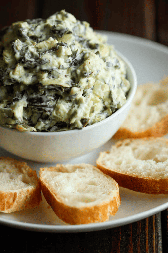 Slow Cooker Spinach and Artichoke Dip