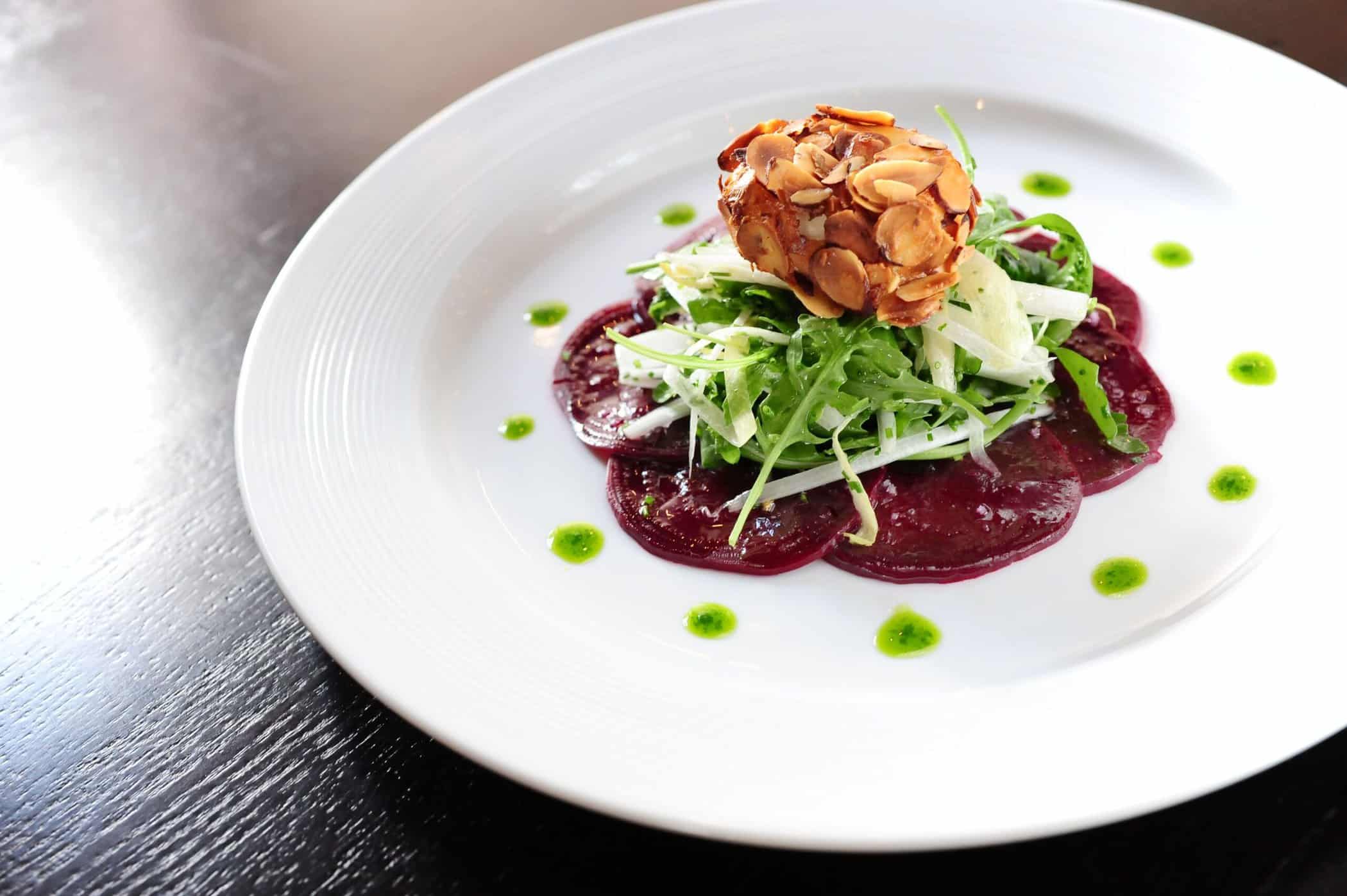 Salade de Chevre Chaud from Etoile Cuisine et Bar Goodtaste with Tanji