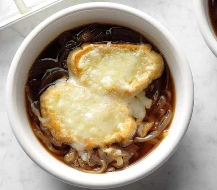 Slow-Cooker French onion soup