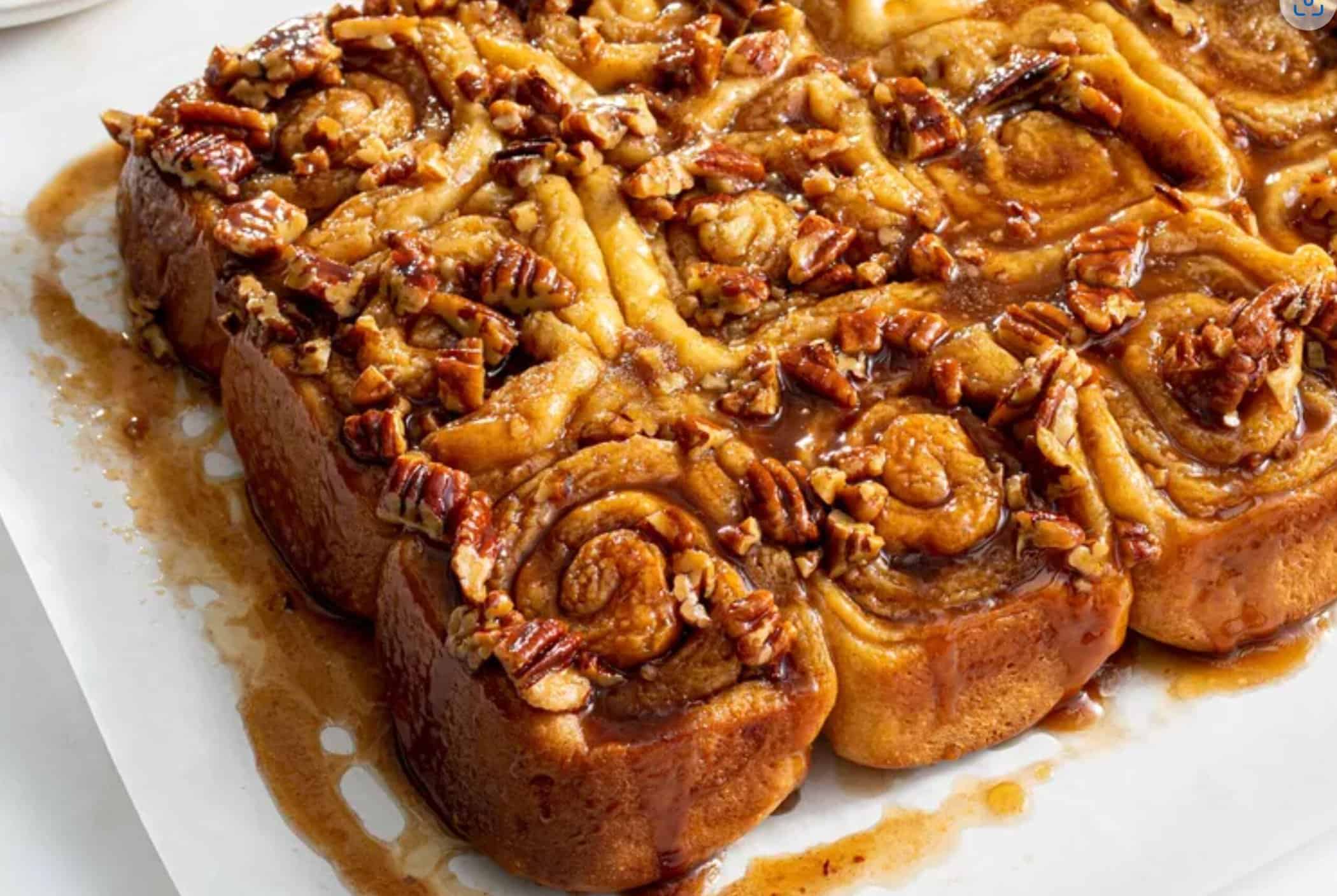 Ooey Gooey Cinnamon Buns Ooey Gooey Cinnamon Buns
