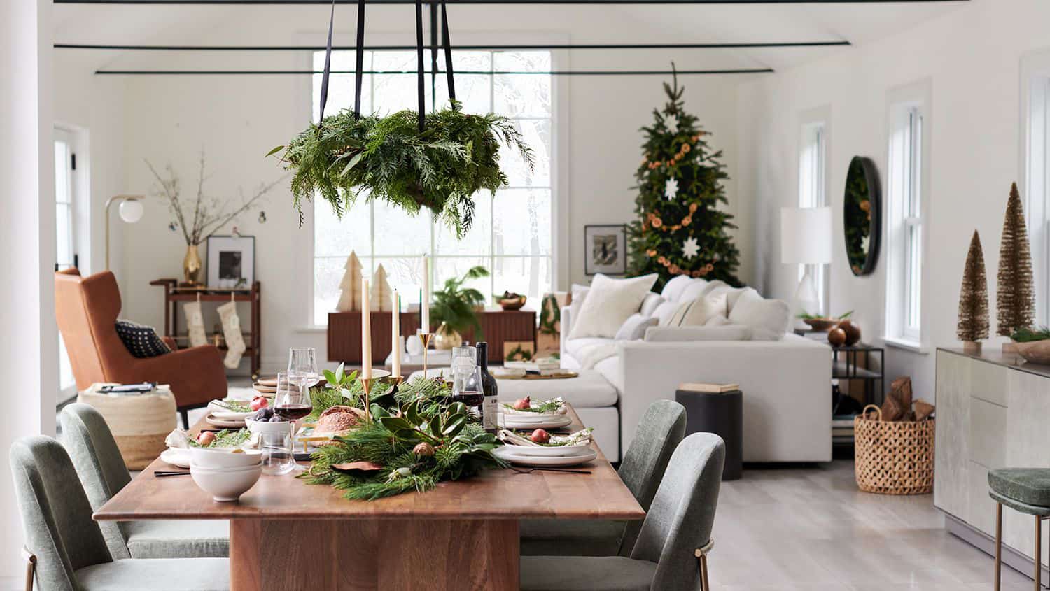 Timeless Holiday Decor To Put Sparkle In Your Space! - Goodtaste with Tanji