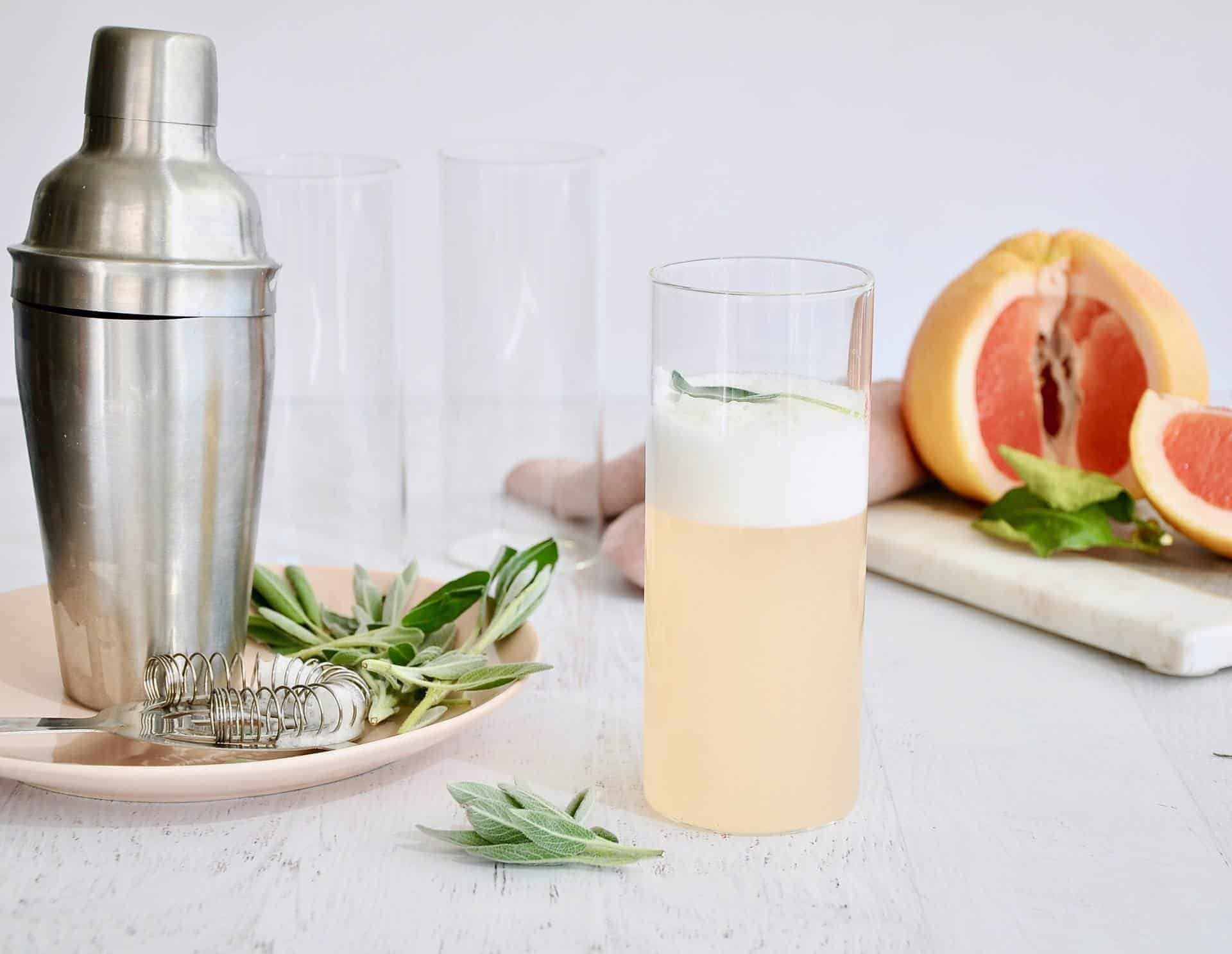 Grapefruit and Sage Gin Fizz Photo Credit Goodtaste