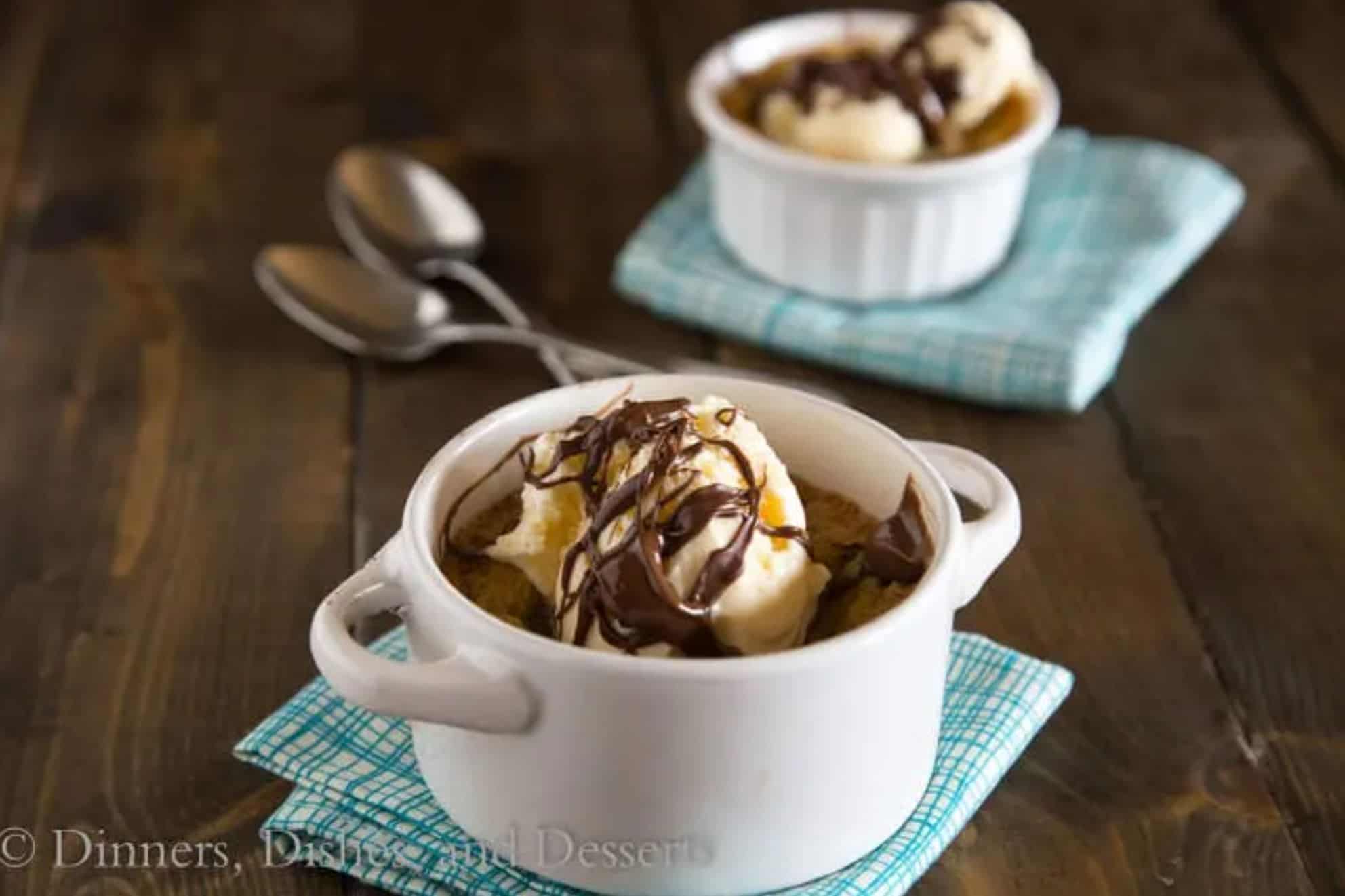 Deep Dish Chocolate Chip Cookie