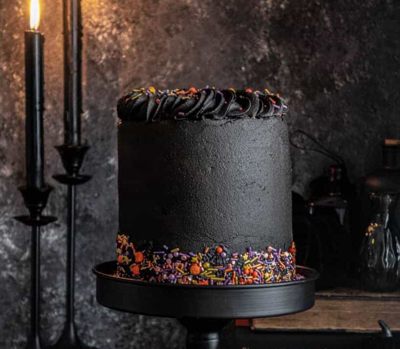 102424 halloween cake new 16 819x1024