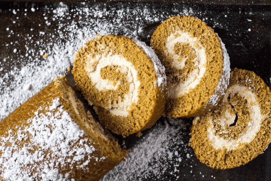 112124 gingerbread swiss cake roll