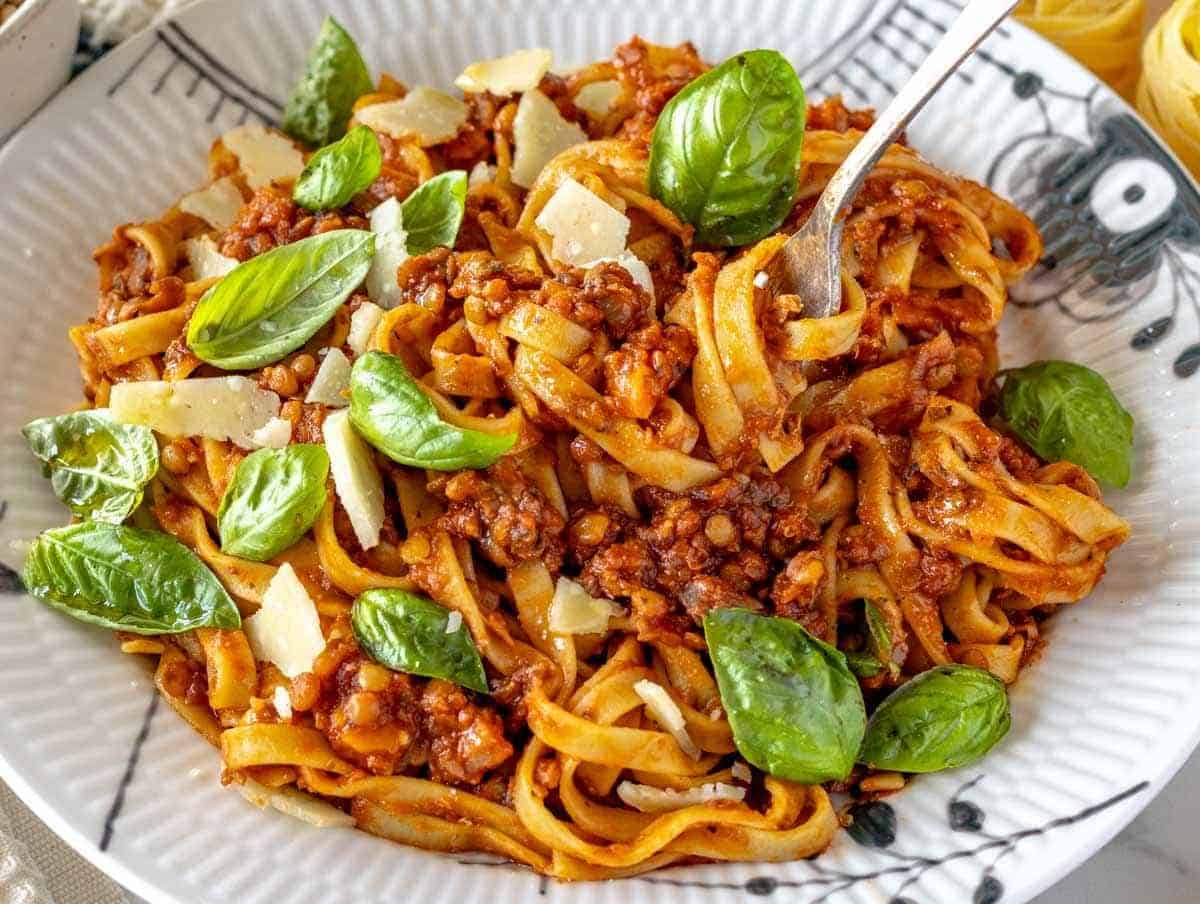 21825 lentil bolognese