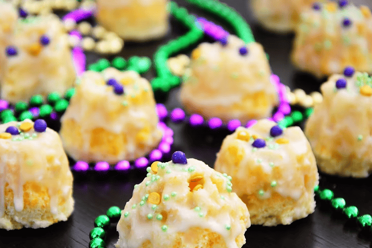 3425 mardi gras mini bundt cakes