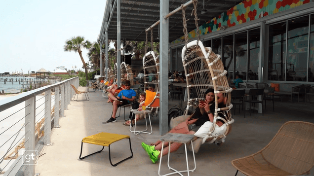 pier 6 restaurant