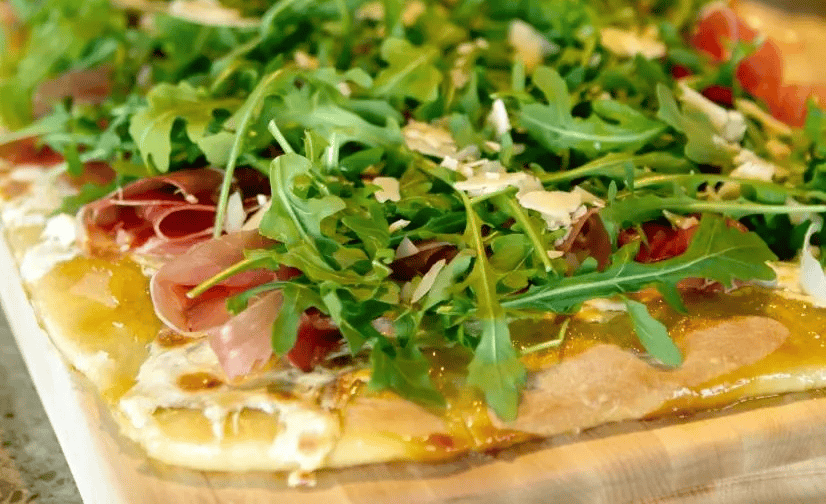 fig prosciutto pizza