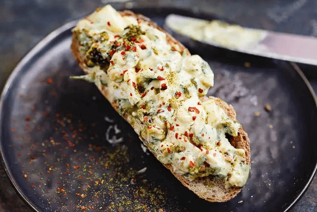 51525 zaatar egg salad 51525 zaatar egg salad