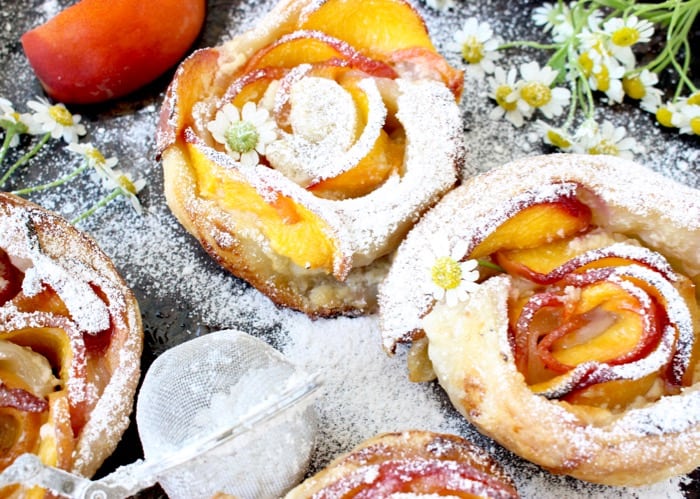 6325 fresh peach dessert recipe with mascarpone and puff pastry