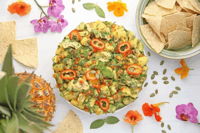 hawaiian pineapple guacamole