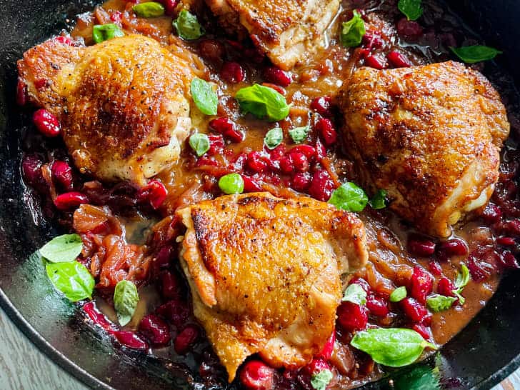 k photo recipe ramp up 2021 08 cranberry chicken cranberry chicken in skillet5 01