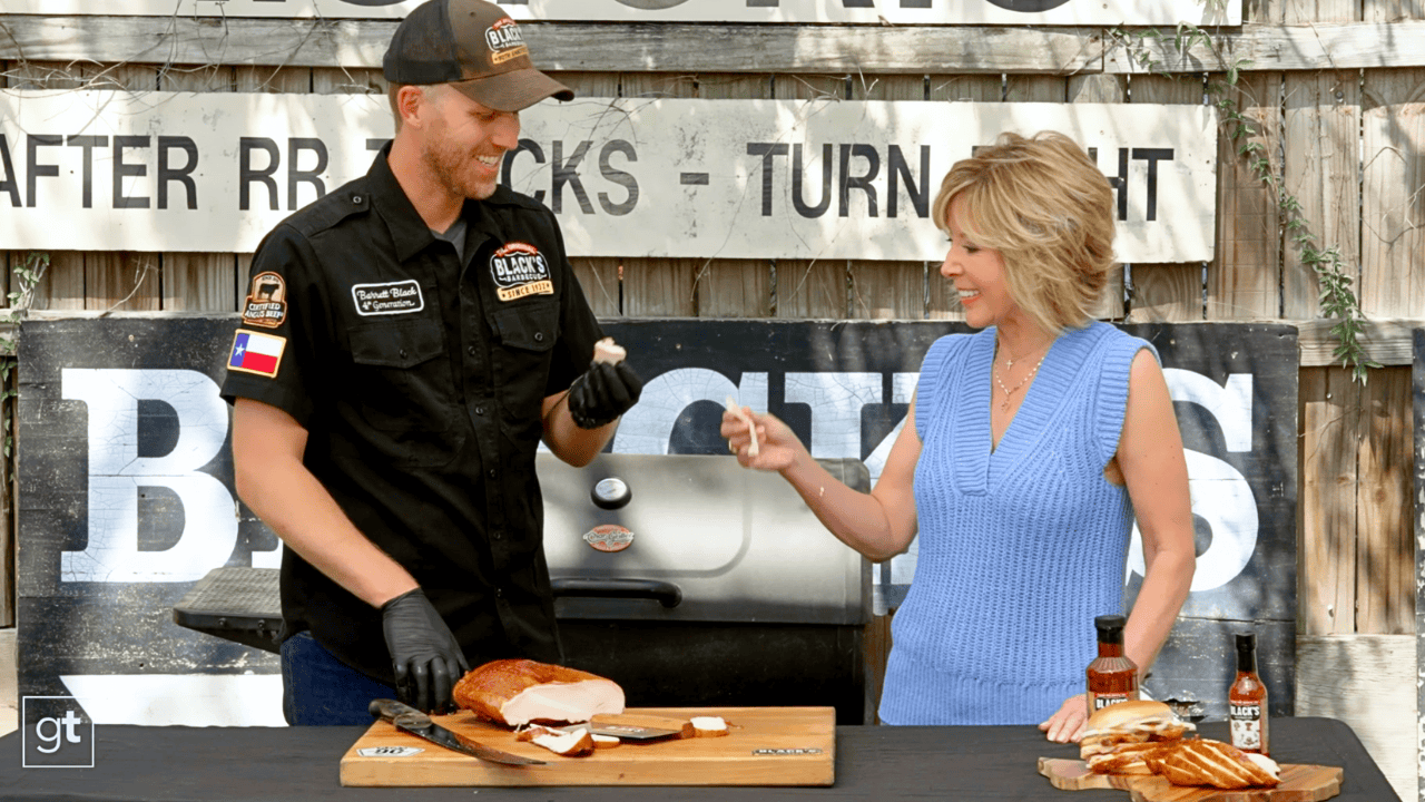 S11E5 – DIY: Black’s Barbecue Turkey Breast