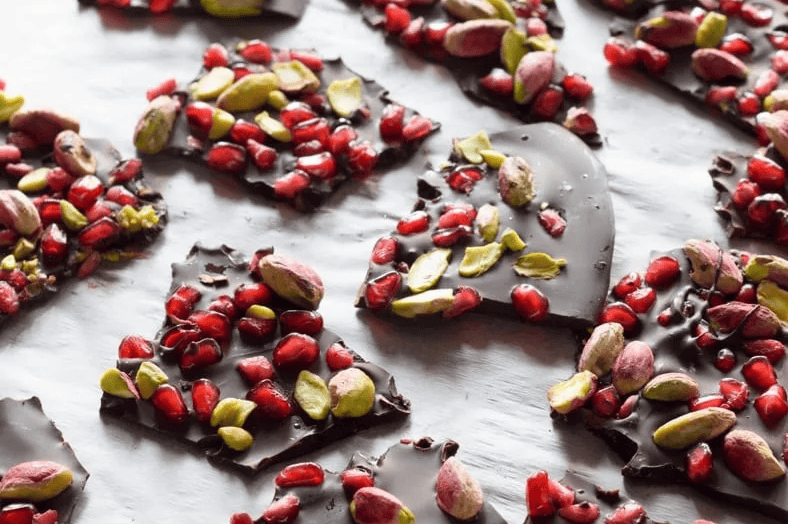 chocolate pomegranate bark