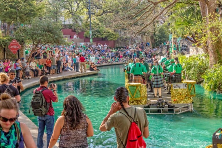 the san antonio river walk st. patrick's day