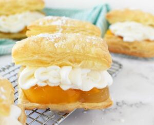 peaches cream pastries 1